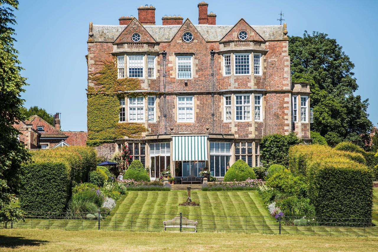 Goldsborough Hall Knaresborough Exterior photo
